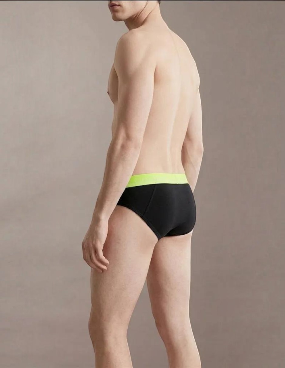Trusa para hombre 4 piezas 4